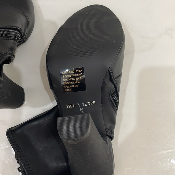 Black ankle with open toe and heel boots/heels size 6 - Picture 4 of 4